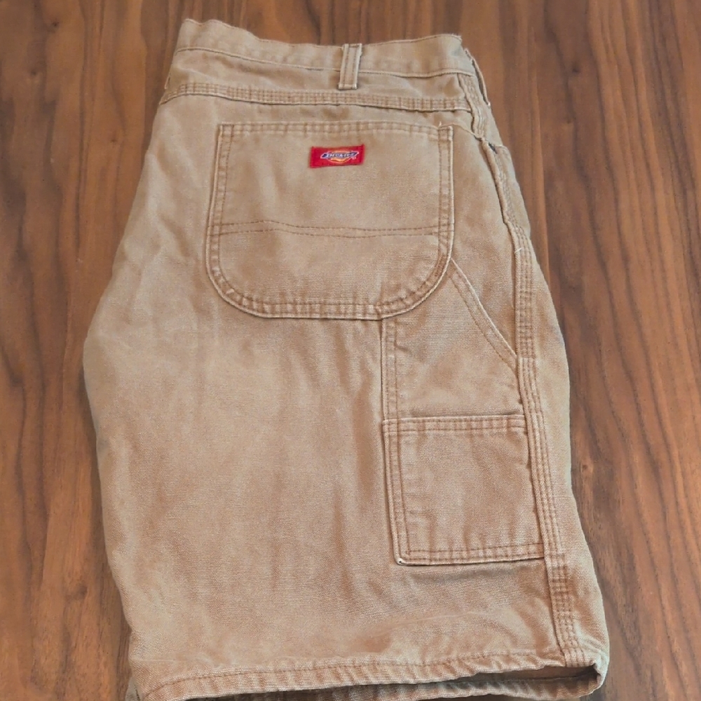 Dickies Men's Brown Cargo Shorts